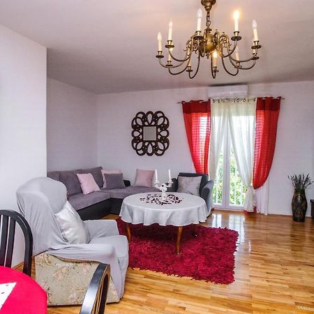 Great View Apartment Сутиван Экстерьер фото